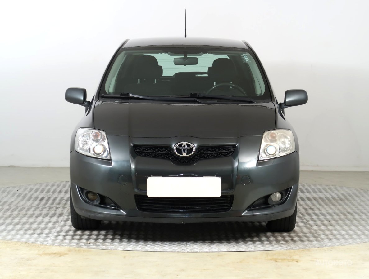 Toyota Auris, 2009 - pohled č. 2