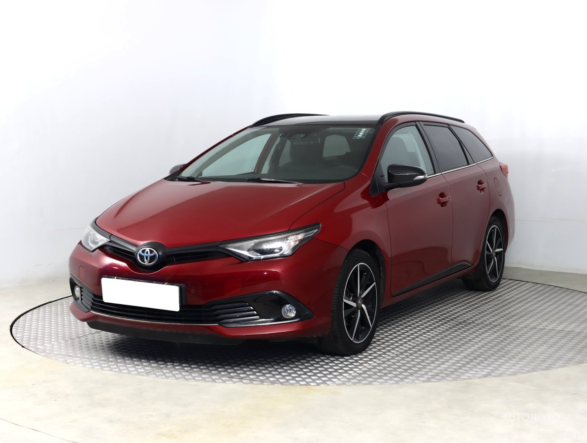 Toyota Auris, 2017 - pohled č. 3