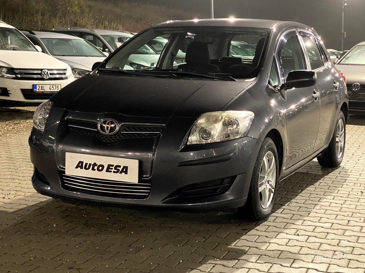 Toyota Auris, 2009 - pohled č. 3