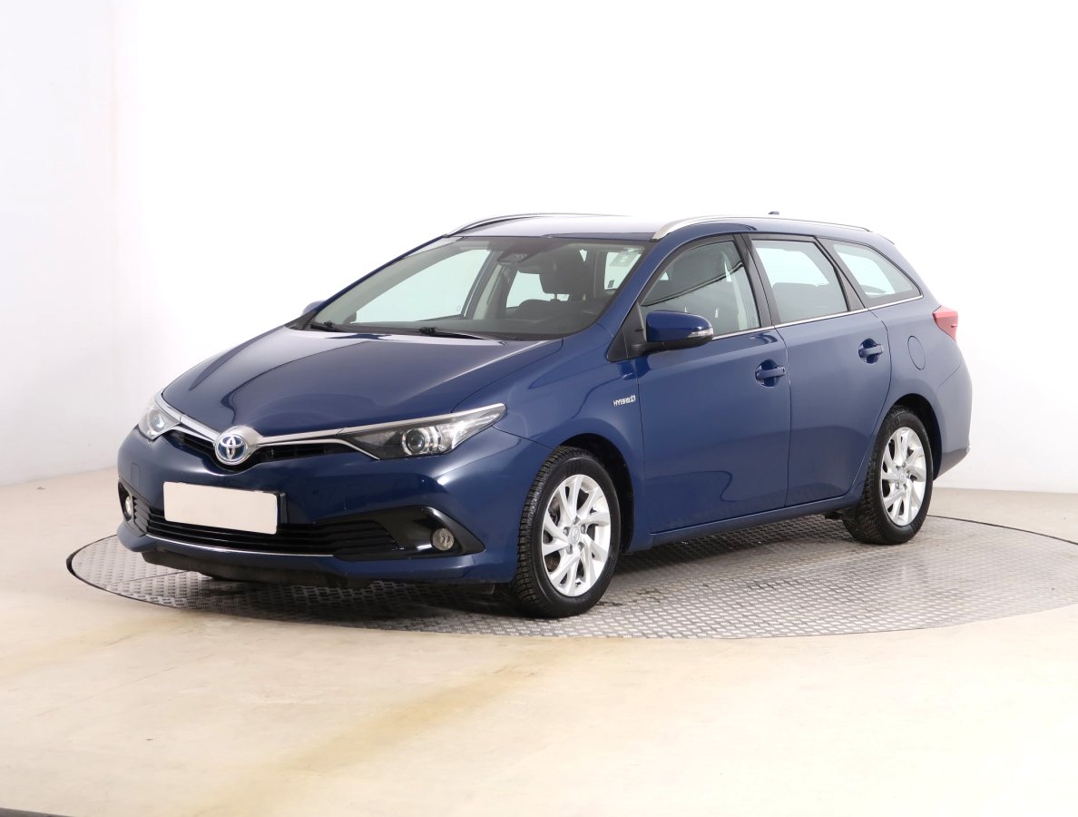 Toyota Auris, 2018 - pohled č. 3