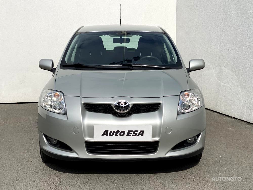 Toyota Auris, 2008 - pohled č. 2