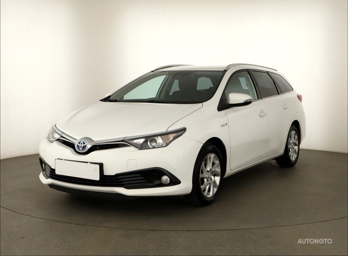 Toyota Auris, 2018 - pohled č. 3
