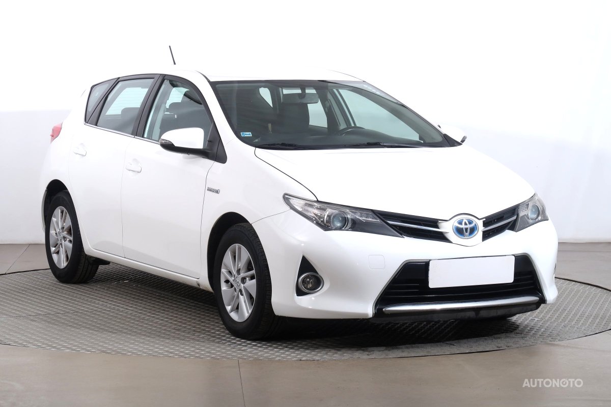 Toyota Auris, 2014 - celkový pohled