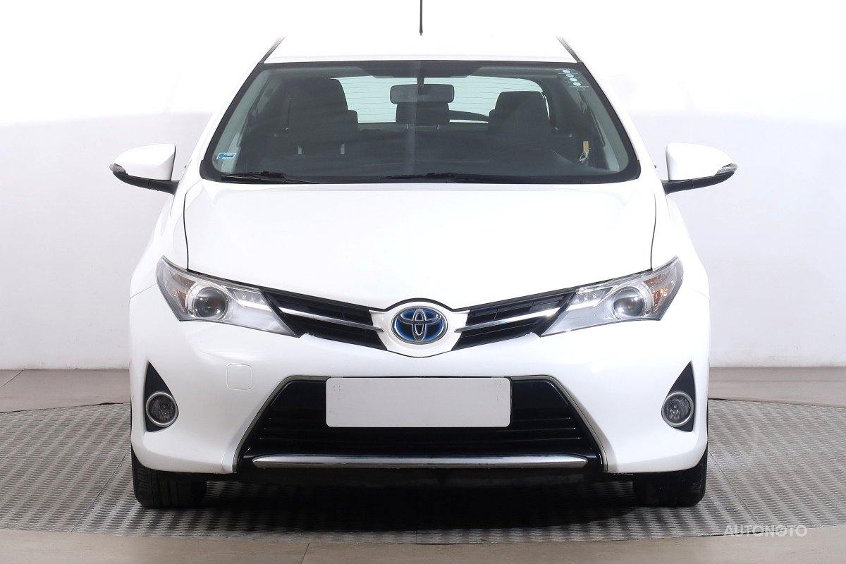 Toyota Auris, 2014 - pohled č. 2