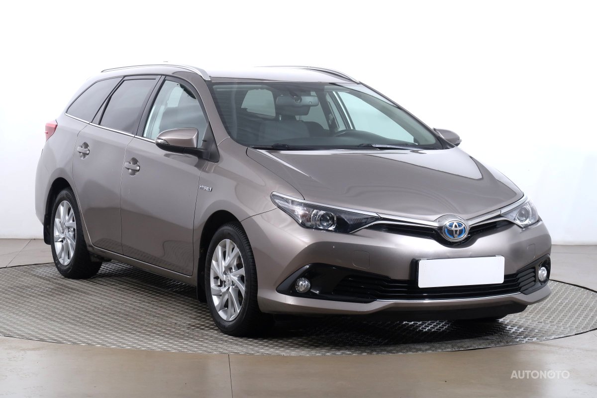 Toyota Auris, 2015 - celkový pohled
