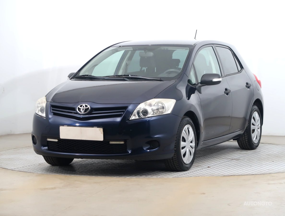 Toyota Auris, 2012 - pohled č. 3