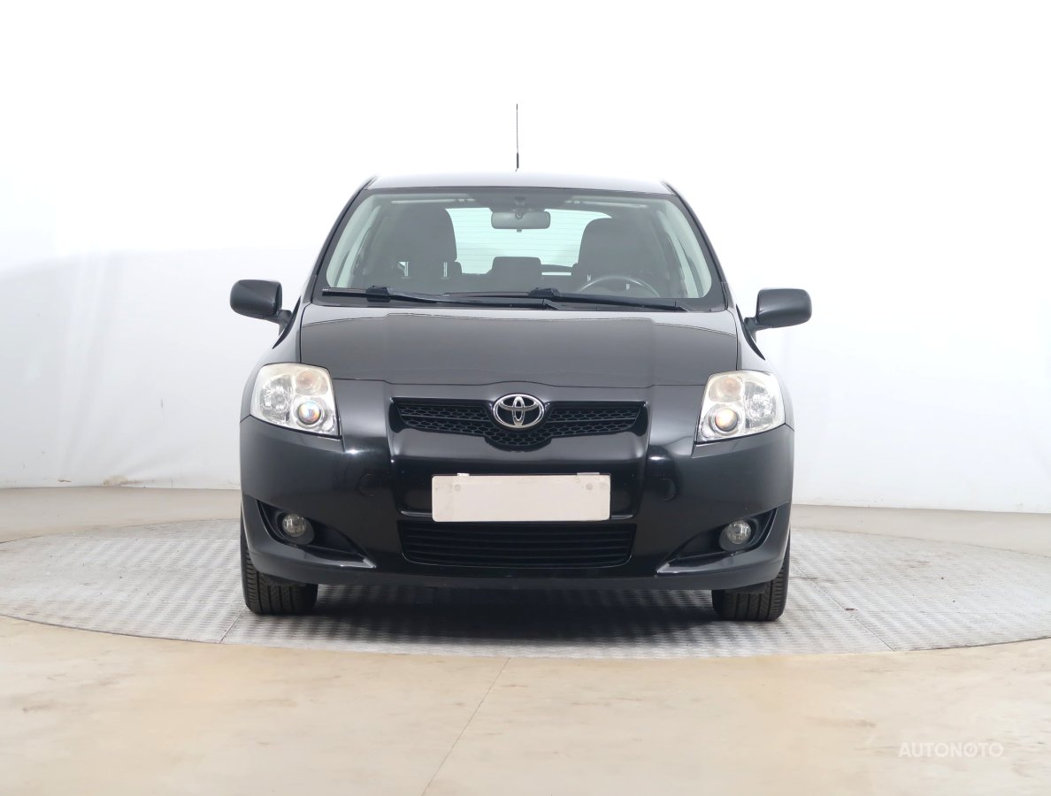 Toyota Auris, 2009 - pohled č. 2
