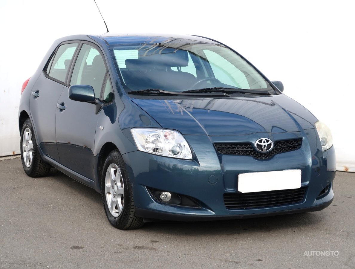 Toyota Auris, 2009 - celkový pohled