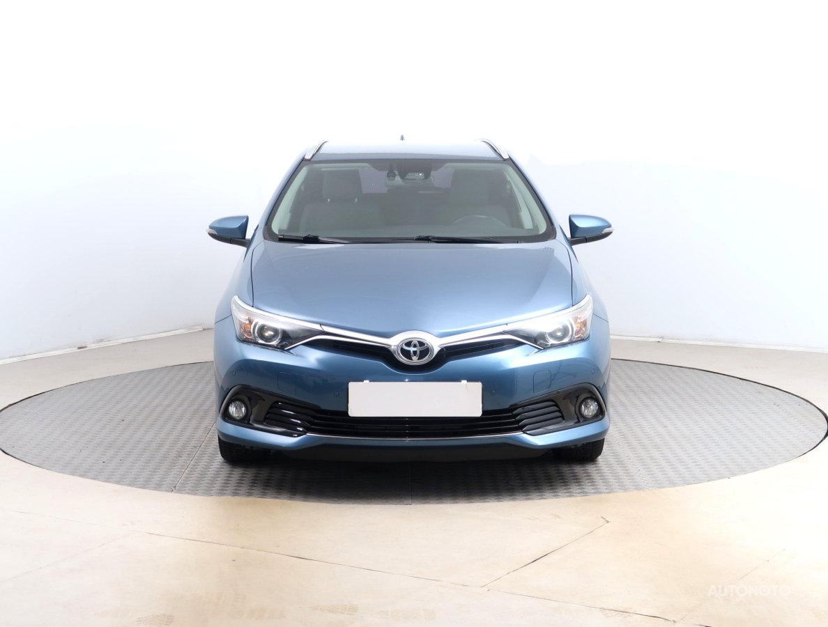 Toyota Auris, 2017 - pohled č. 2