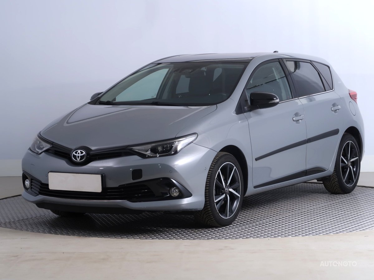 Toyota Auris, 2018 - pohled č. 3
