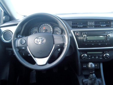 Toyota Auris, 2013 - pohled č. 7