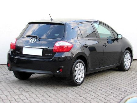 Toyota Auris, 2012 - pohled č. 5