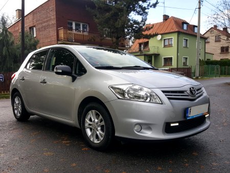 Toyota Auris, 2011 - pohled č. 3