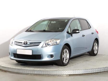 Toyota Auris, 2012 - pohled č. 3