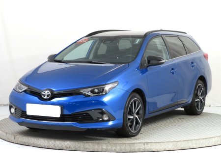 Toyota Auris, 2019 - pohled č. 3