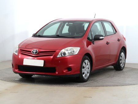 Toyota Auris, 2011 - pohled č. 3