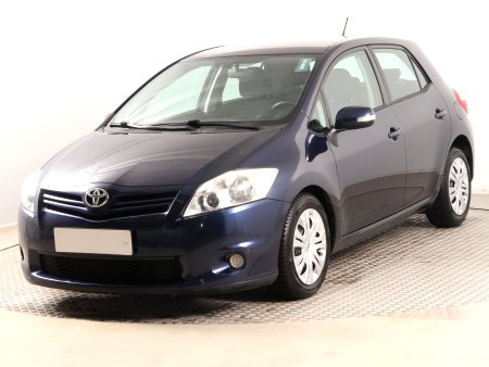 Toyota Auris, 2012 - pohled č. 3