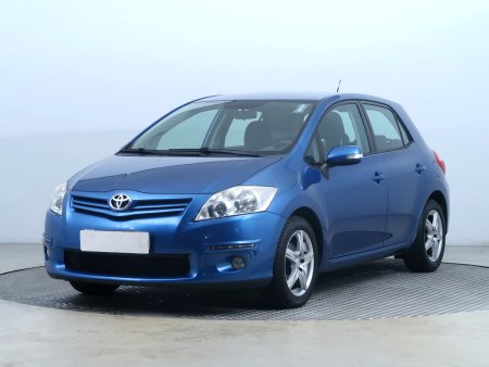 Toyota Auris, 2011 - pohled č. 3