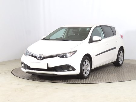 Toyota Auris, 2016 - pohled č. 3