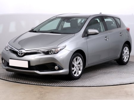 Toyota Auris, 2017 - pohled č. 3