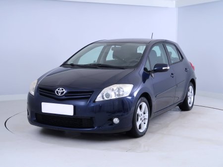Toyota Auris, 2012 - pohled č. 3