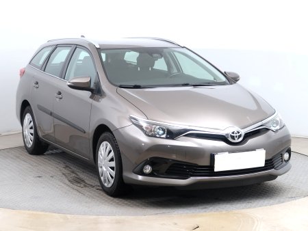 Toyota Auris, 2019
