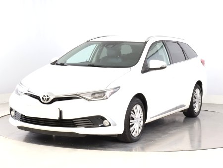 Toyota Auris, 2018 - pohled č. 3