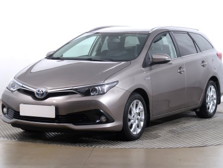 Toyota Auris, 2015 - pohled č. 3