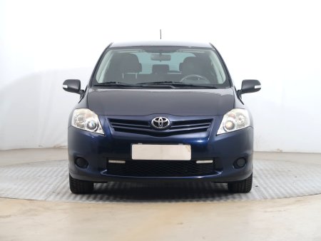 Toyota Auris, 2012 - pohled č. 2