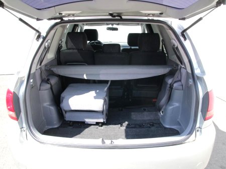 Toyota Avensis Verso, 2002 - pohled č. 10