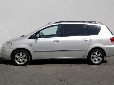 Toyota Avensis Verso, 2002 - pohled č. 8