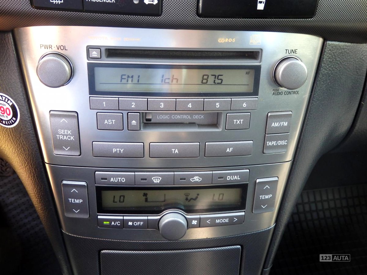 Toyota Avensis, 2004 - pohled č. 13