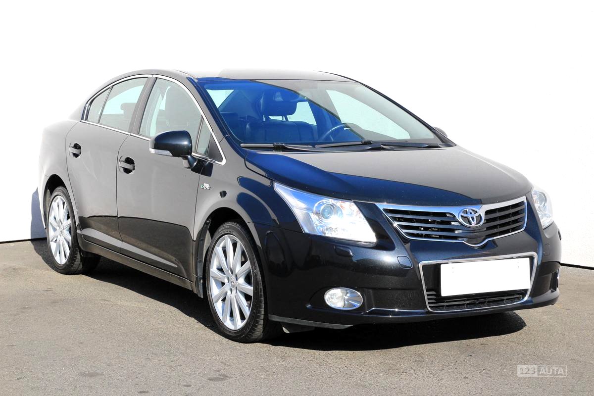 Toyota Avensis, 2010 - celkový pohled