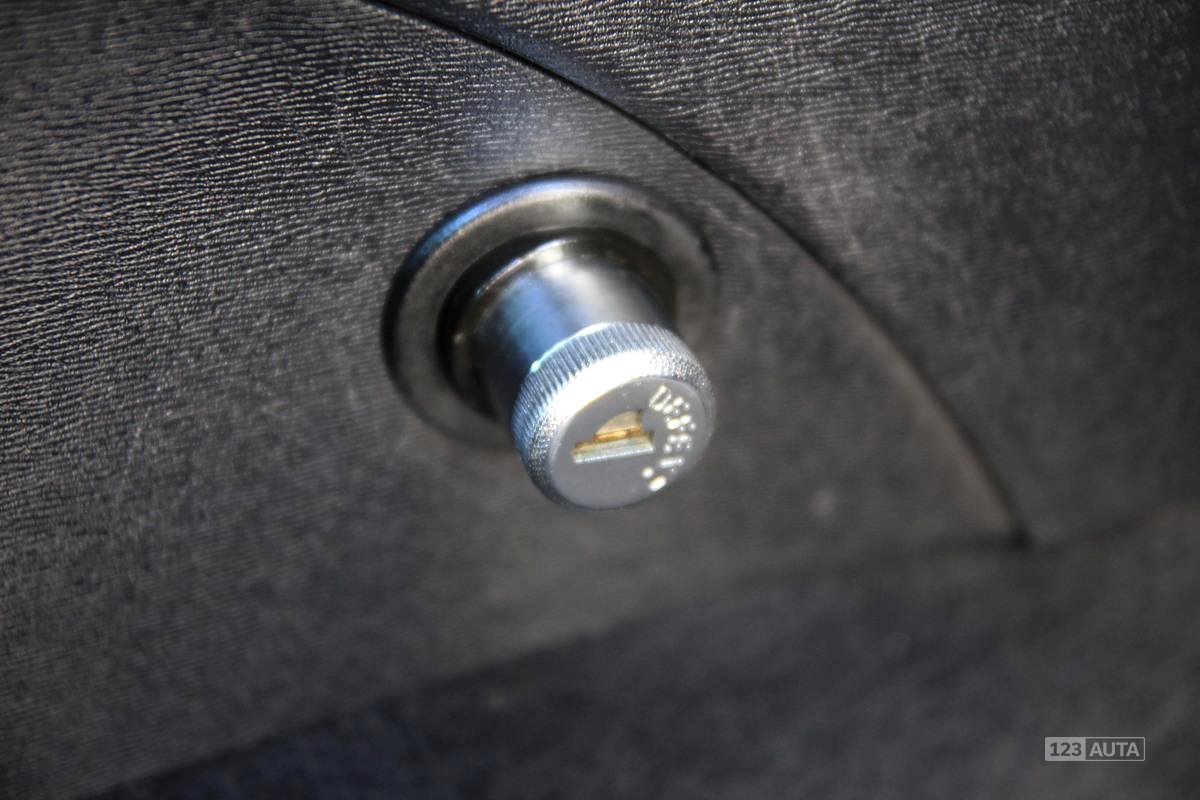 Toyota Avensis, 2010 - pohled č. 17