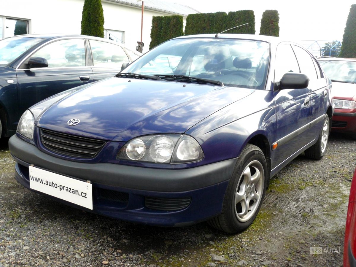 Toyota Avensis, 1999 - pohled č. 2