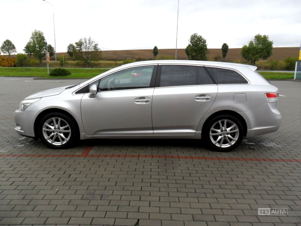 Toyota Avensis, 2010 - pohled č. 4