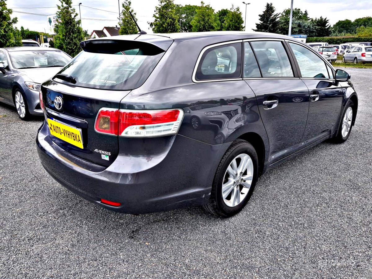 Toyota Avensis, 2011 - pohled č. 4