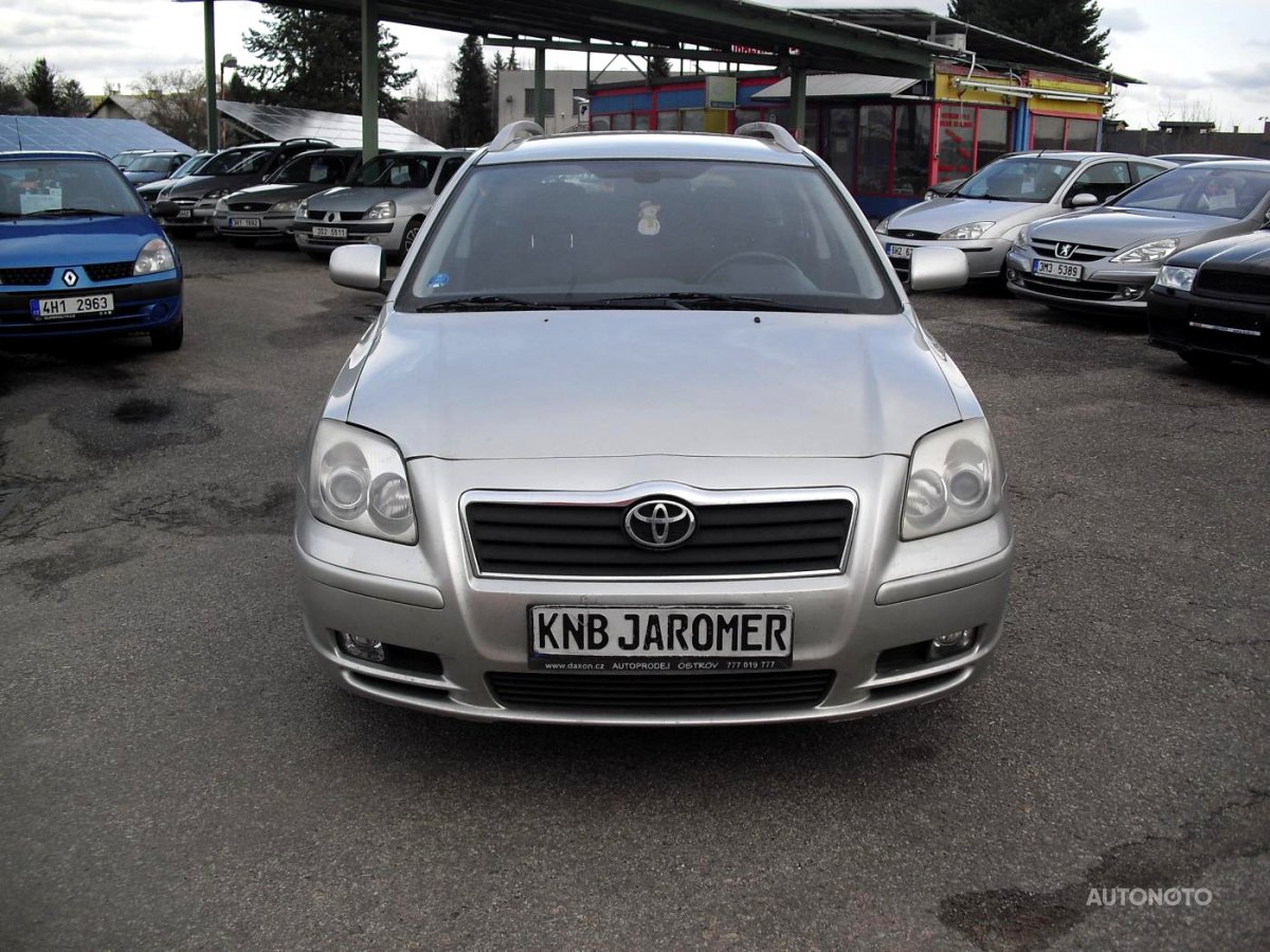 Toyota Avensis, 2003 - pohled č. 3