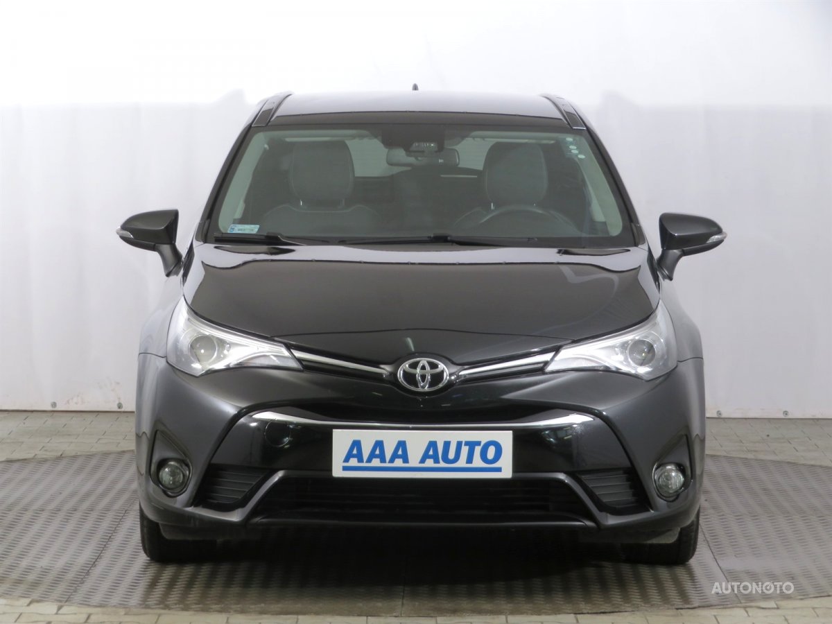 Toyota Avensis, 2019 - pohled č. 2