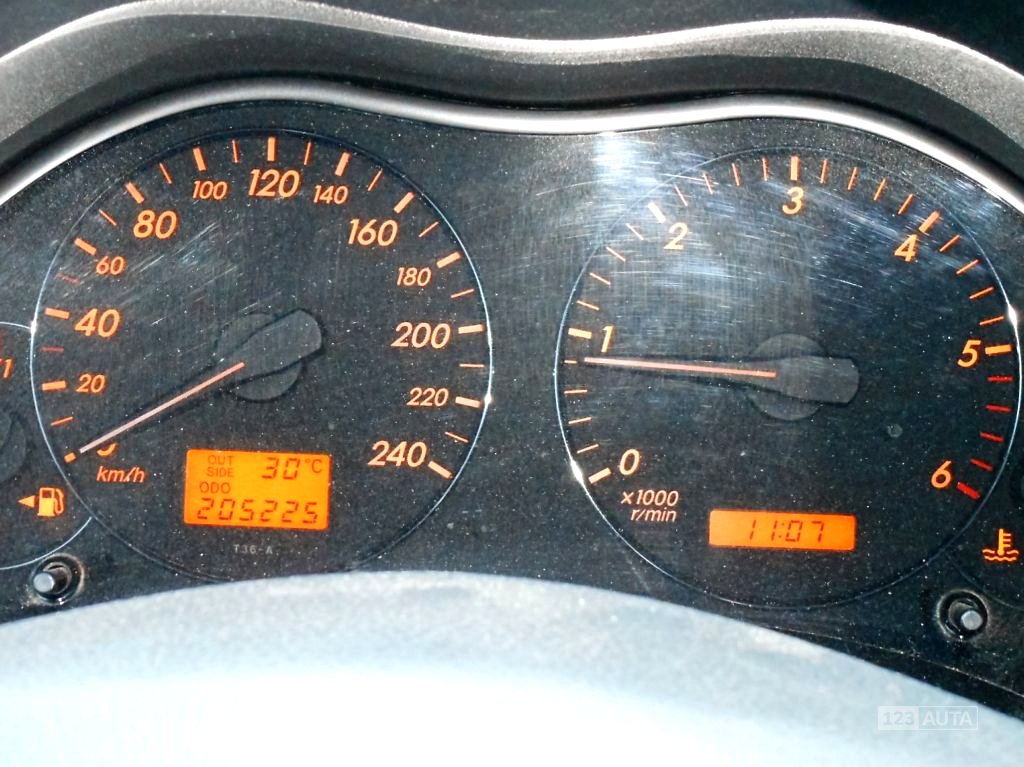 Toyota Avensis, 2004 - pohled č. 14