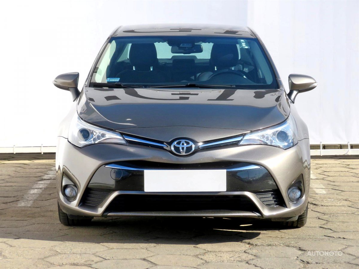 Toyota Avensis, 2017 - pohled č. 2