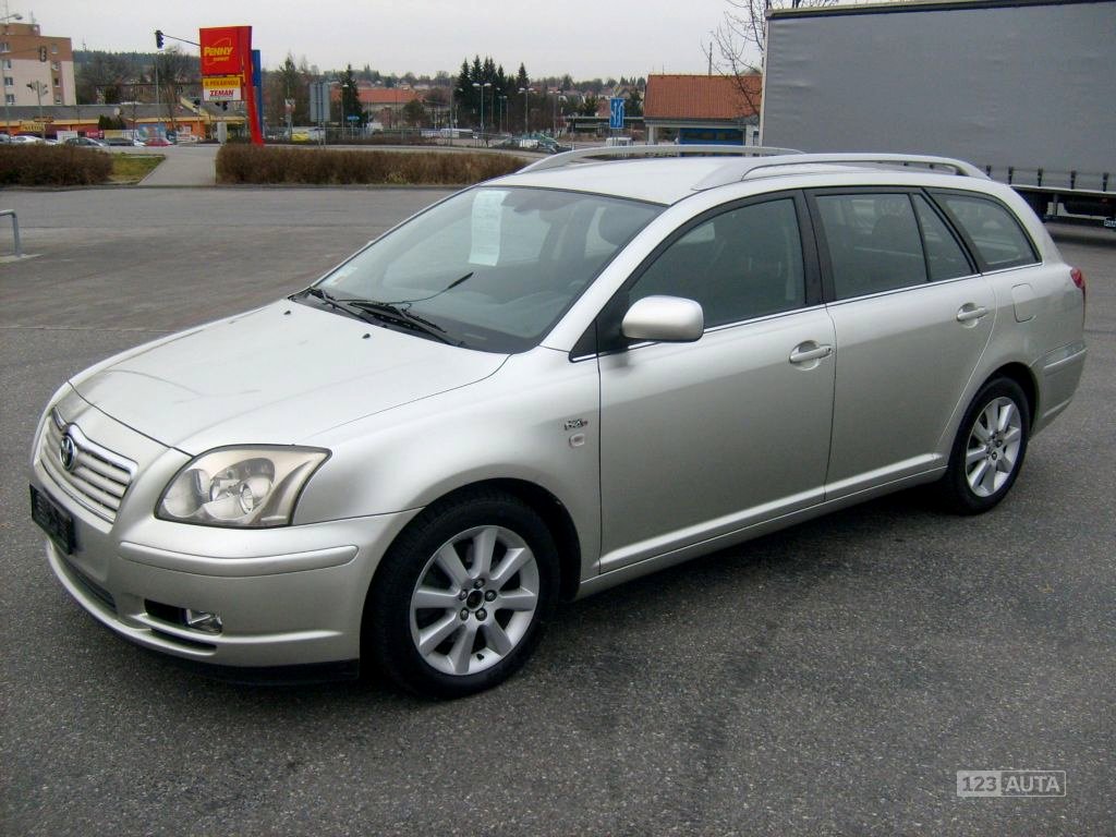 Toyota Avensis, 2005 - celkový pohled