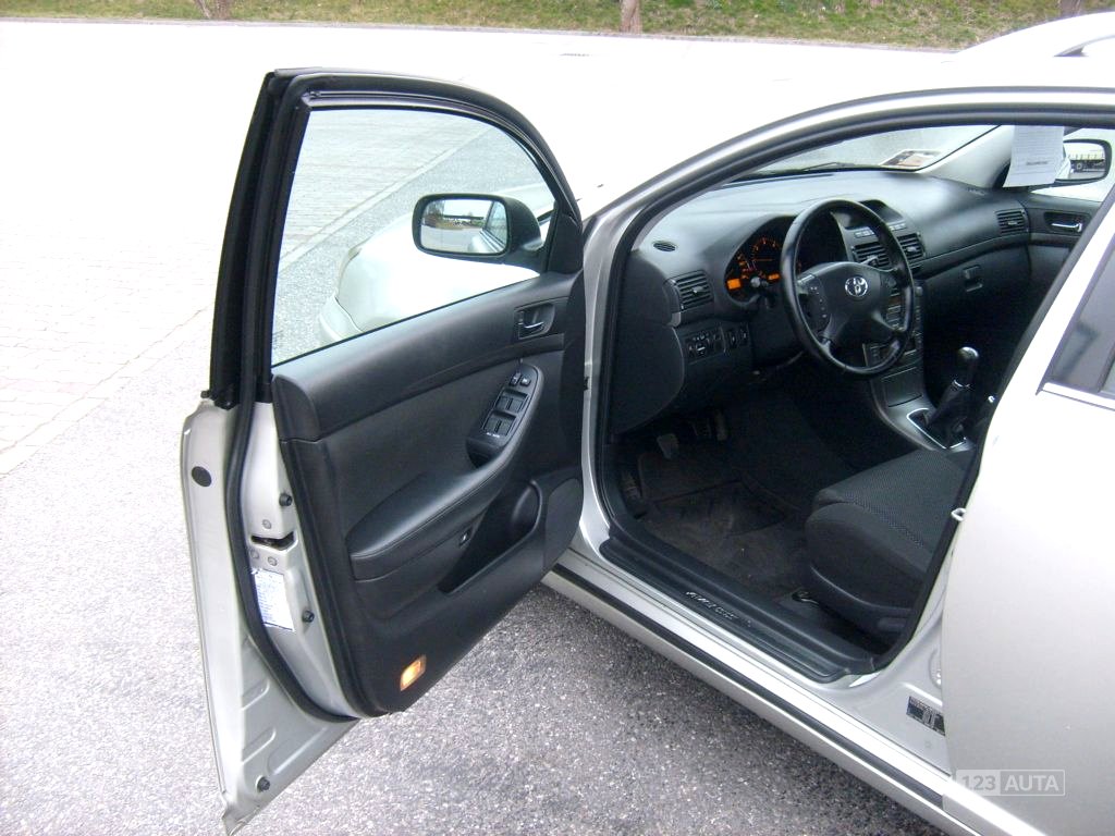 Toyota Avensis, 2005 - pohled č. 13