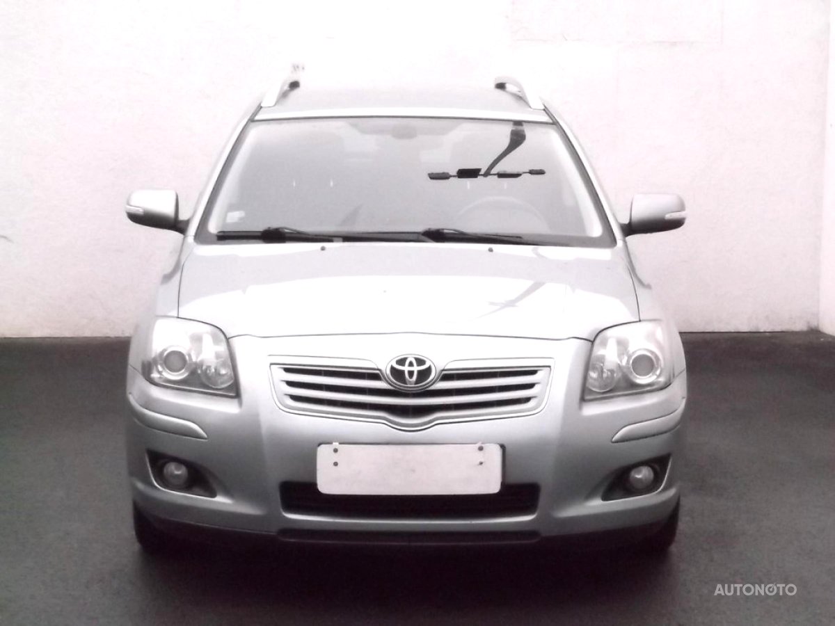 Toyota Avensis, 2004 - pohled č. 2