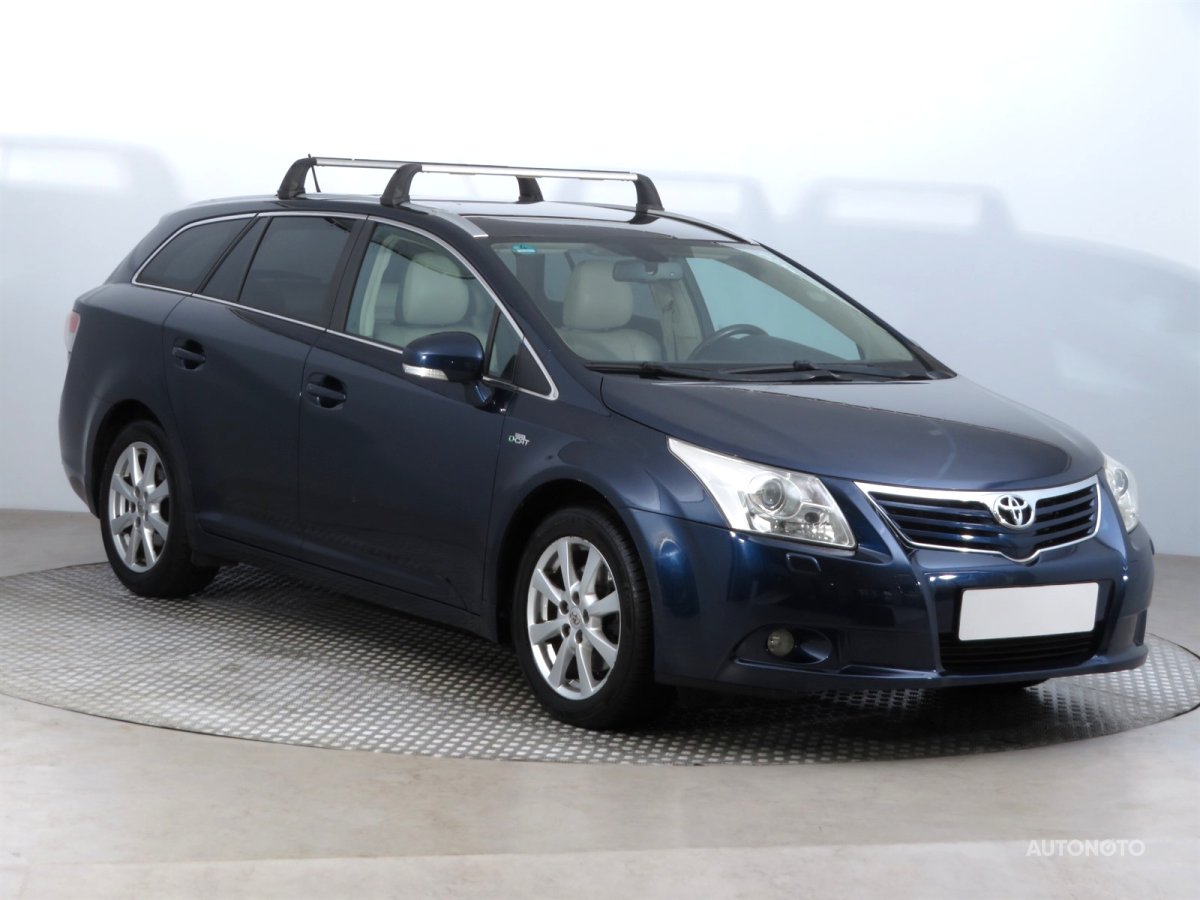 Toyota Avensis, 2009 - celkový pohled