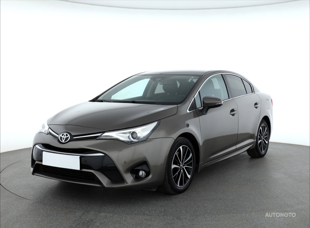 Toyota Avensis, 2019 - pohled č. 3