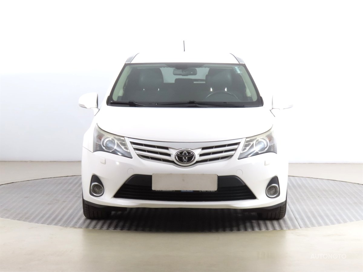 Toyota Avensis, 2012 - pohled č. 2