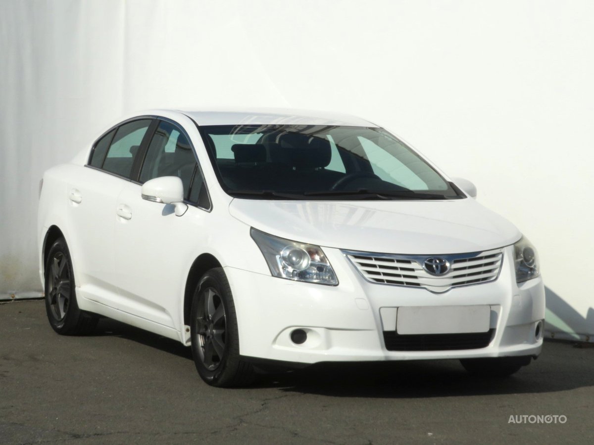 Toyota Avensis, 2009 - celkový pohled