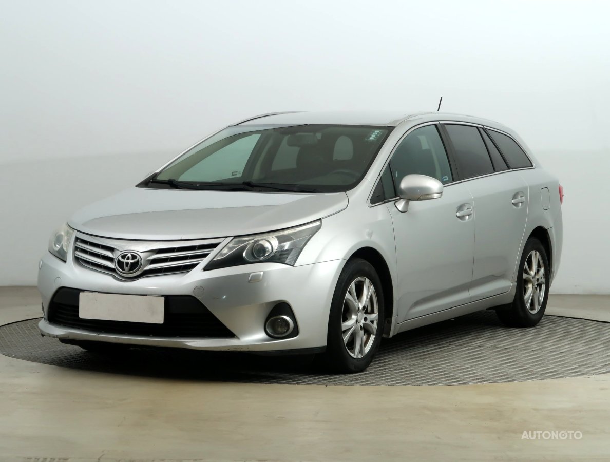 Toyota Avensis, 2012 - pohled č. 3