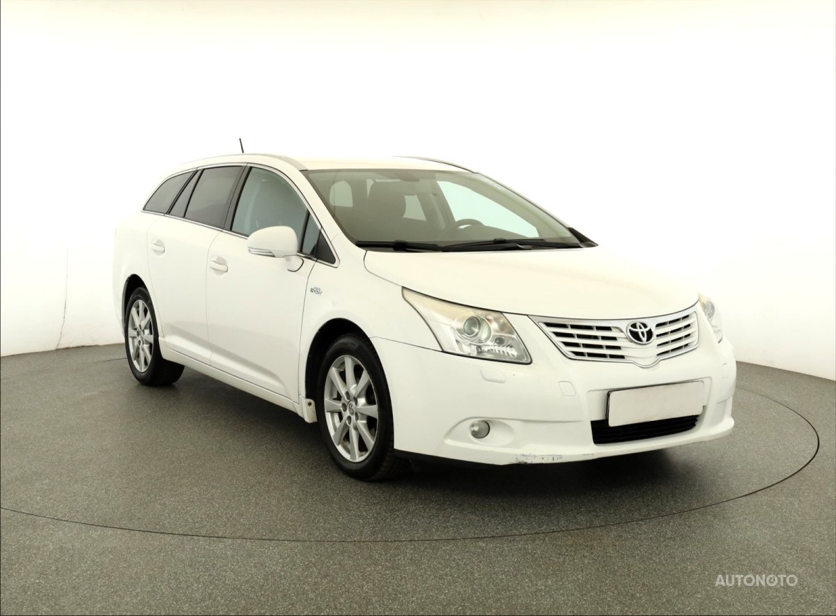 Toyota Avensis, 2010 - pohled č. 1